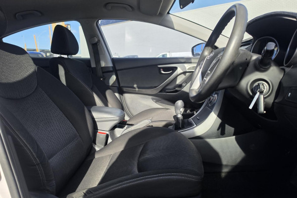 2012 Hyundai Elantra MD Active Sedan Image 19