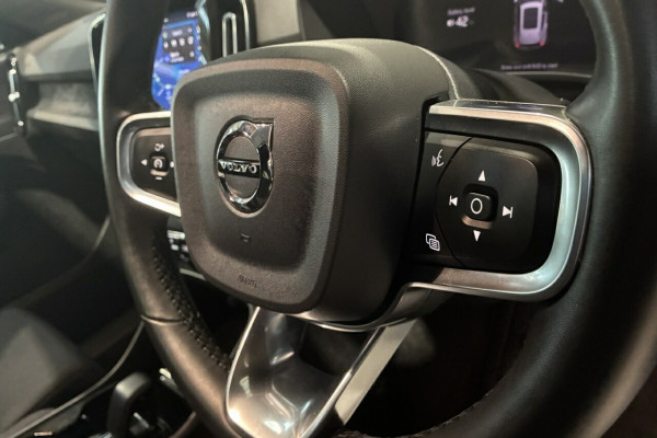 2023 MY24 Volvo XC40 XZ Recharge Pure Electric SUV Image 17