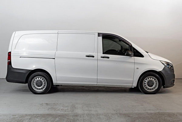 2022 Mercedes-Benz Vito 447 116CDI Bus image 3