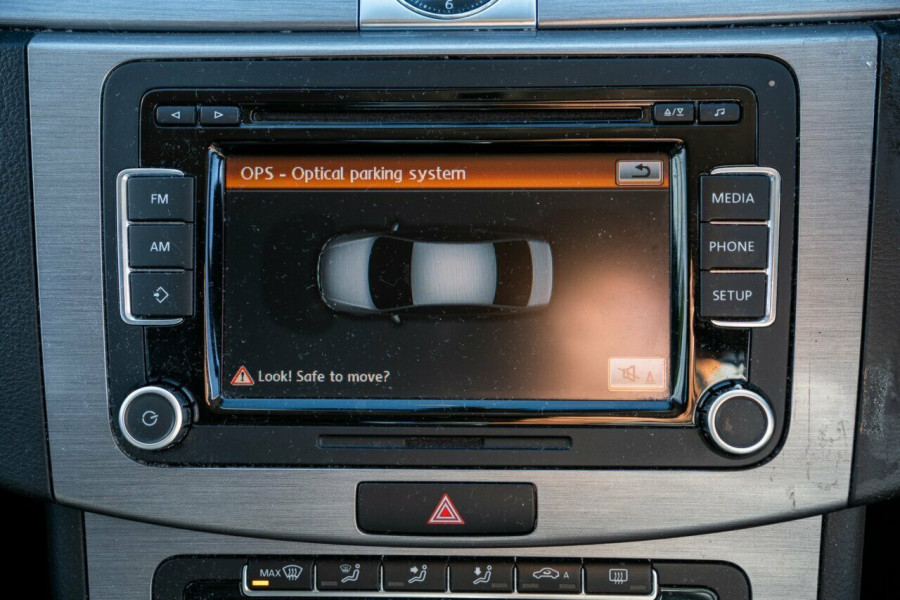 2011 MY12 Volkswagen Passat Type 3C 118TSI Wagon Image 13