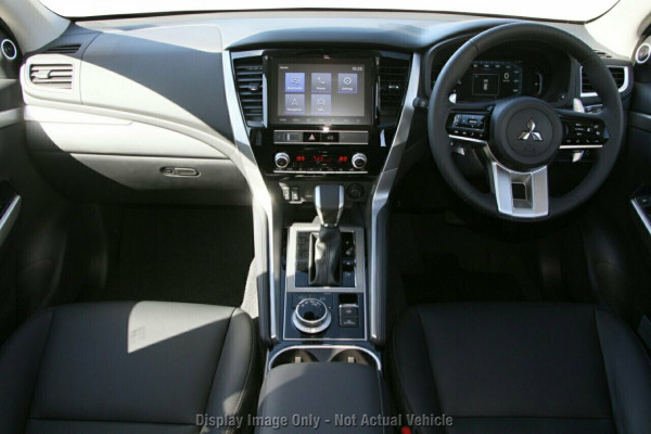2024 Mitsubishi Pajero Sport QG Exceed SUV Image 5