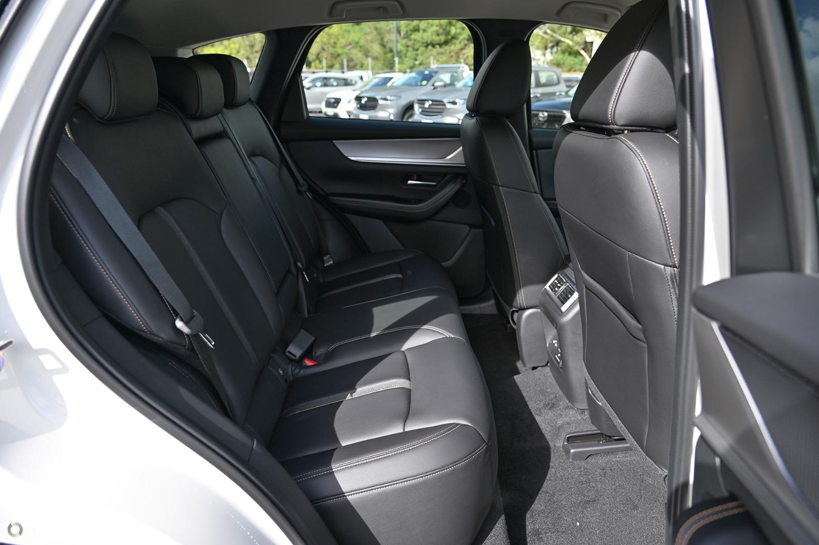 2024 Mazda CX-60 KH Series G40e Evolve SUV Image 7