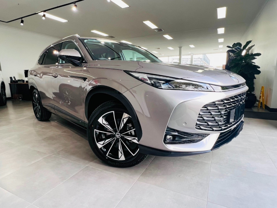 2025 MG HS AS33H Essence Hybrid+ SUV Image 7