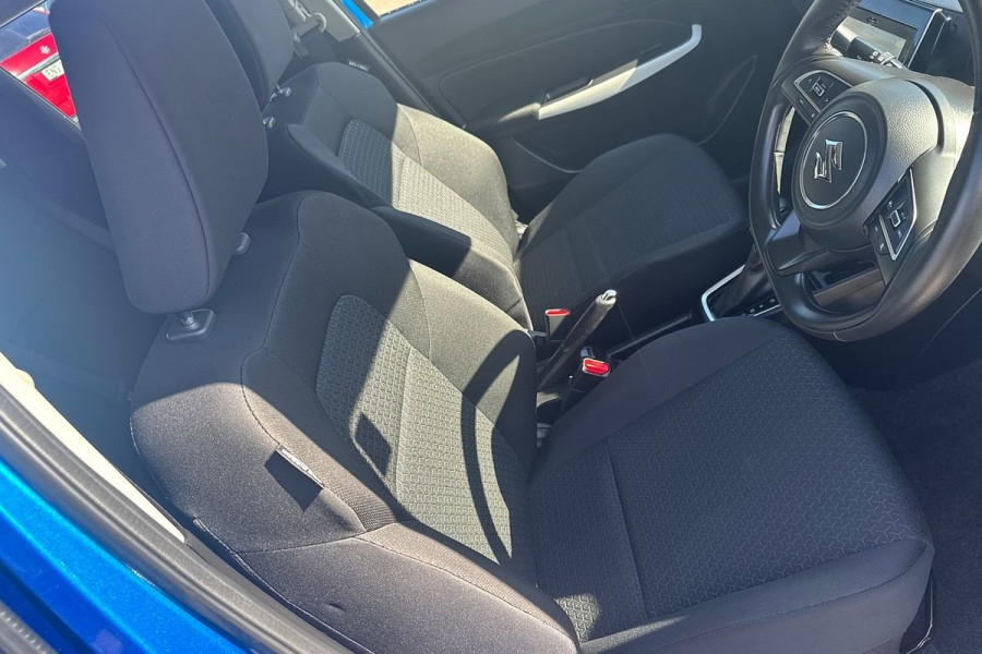 2023 Suzuki Swift AZ Series II GL Hatch Image 10