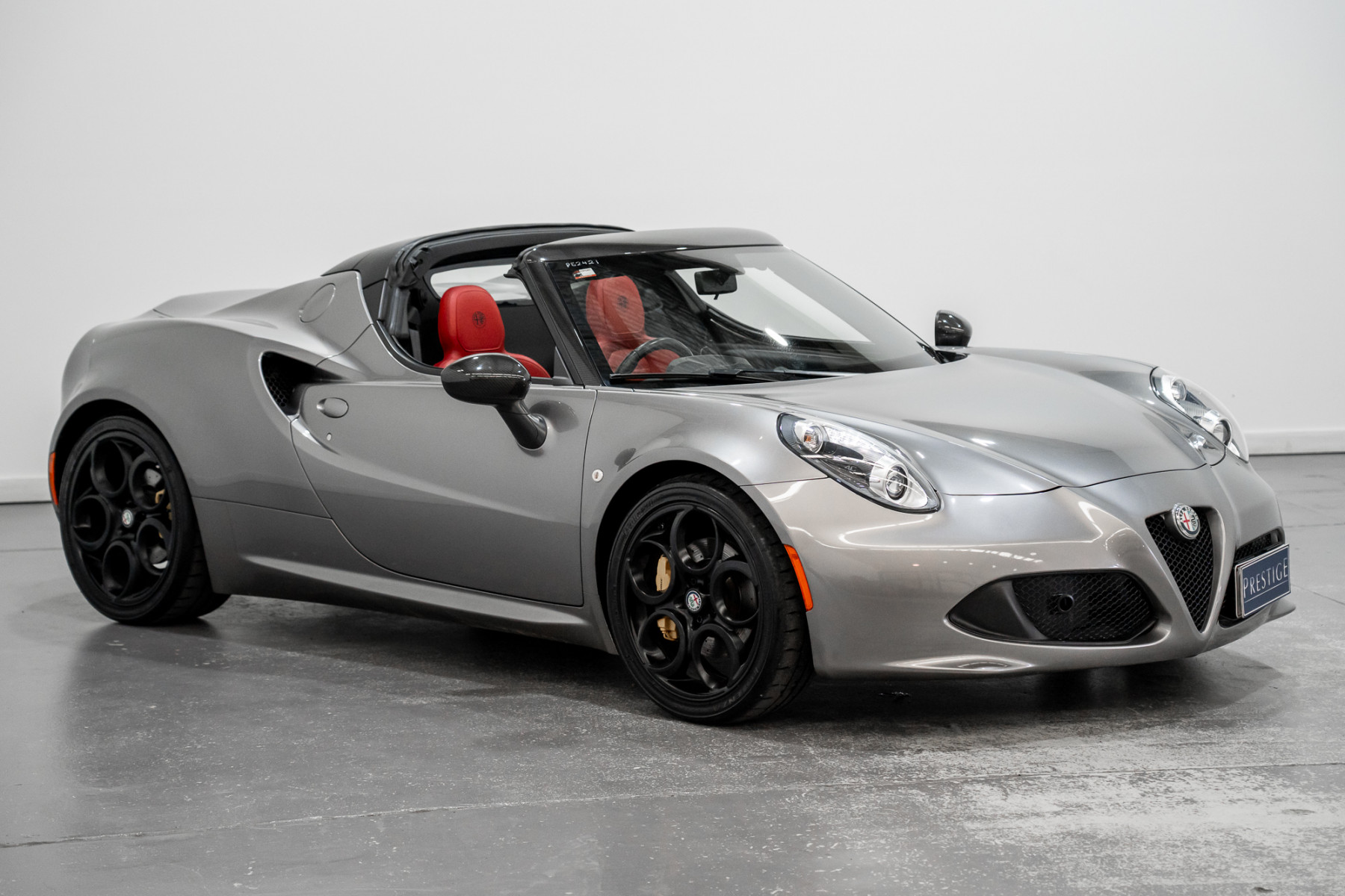 2016 Alfa Romeo 4c Spyder Convertible Image 14