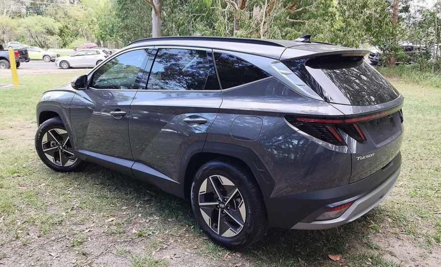 2025 MY26 Hyundai Tucson NX4.V4 Elite SUV Image 3
