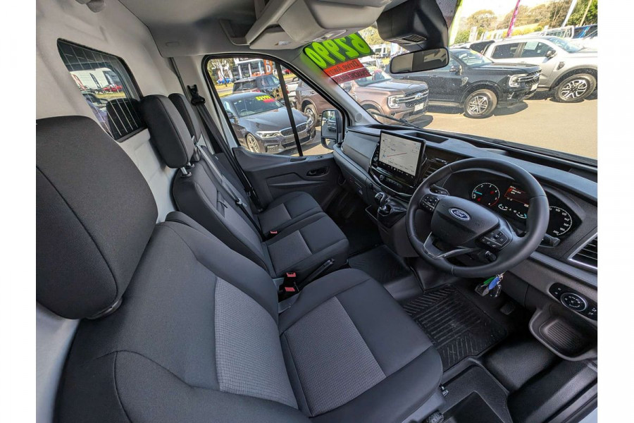 2024 Ford Transit VO 350L Van Image 16