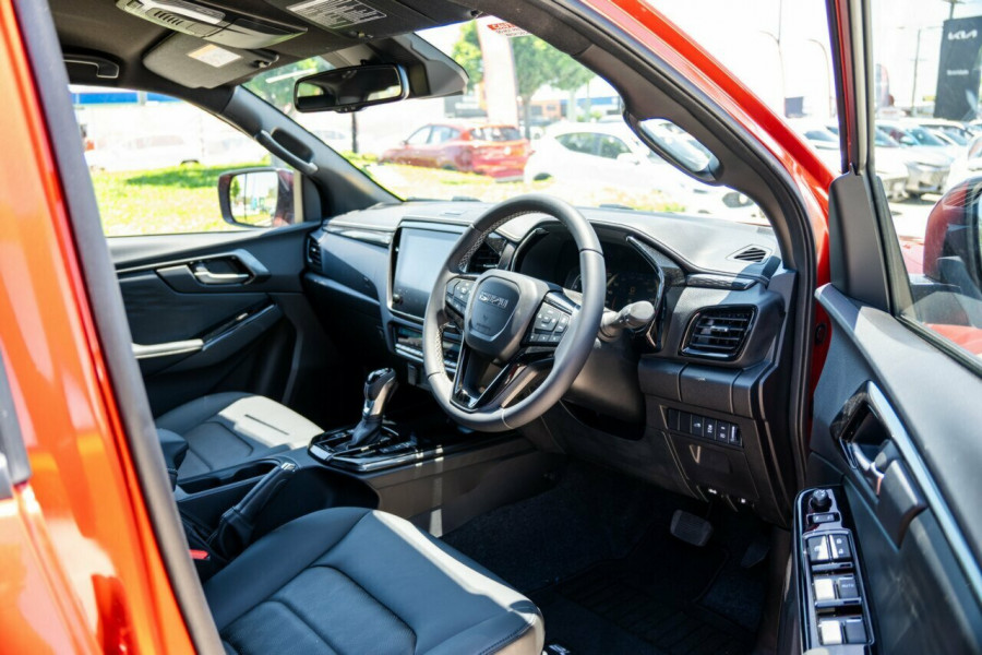 2025 MY25.5 Isuzu D-MAX RG BLADE Ute Image 21