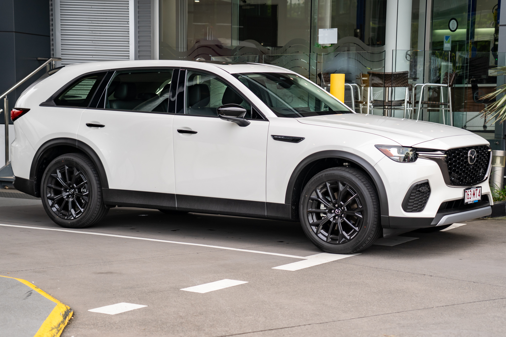 2025 MY24 Mazda CX-70 KJ G50e GT SUV Image 3