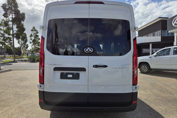 2026 LDV Deliver 9 Mid Roof LWB Van Image 4