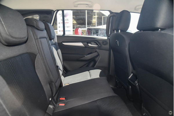 2025 Isuzu MU-X  LS-M SUV