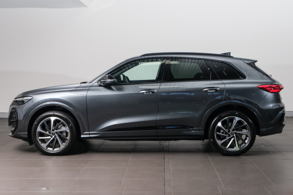 2025 Audi Q5 GU TDI 150kW Sport SUV image 3