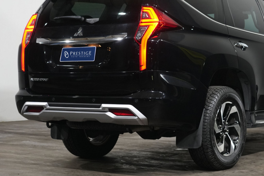 2025 Mitsubishi Pajero Sport Exceed SUV Image 8