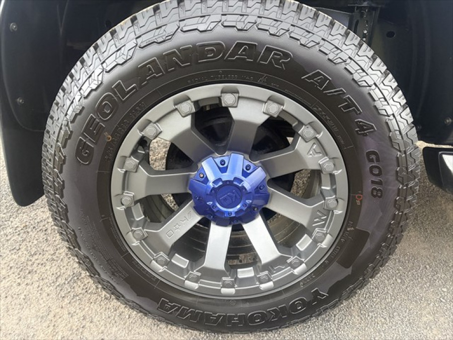 2020 MY21 Isuzu D-MAX RG X-TERRAIN Ute Image 8