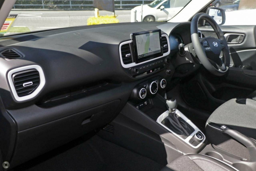 2024 Hyundai Venue QX.V5 Elite SUV Image 7