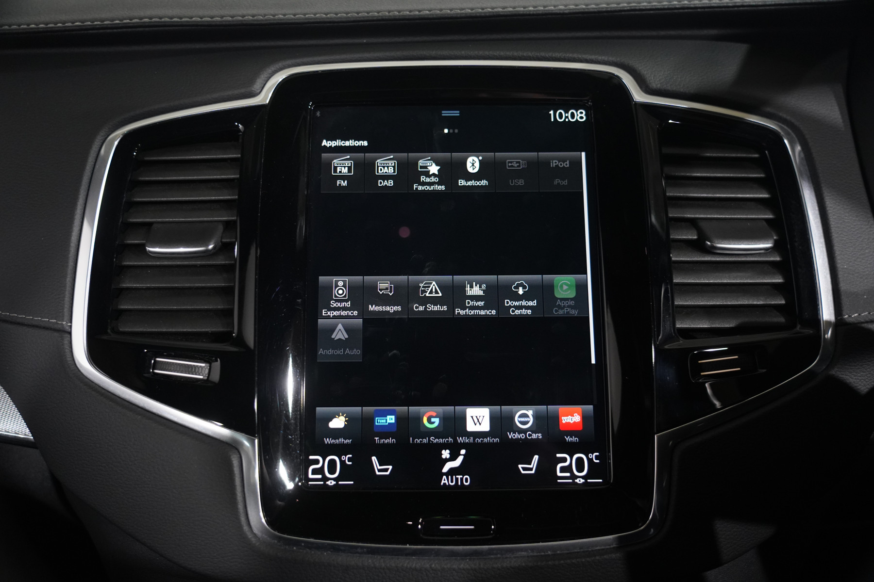 2022 Volvo XC90 Recharge Ultimate T8 Phev SUV Image 23