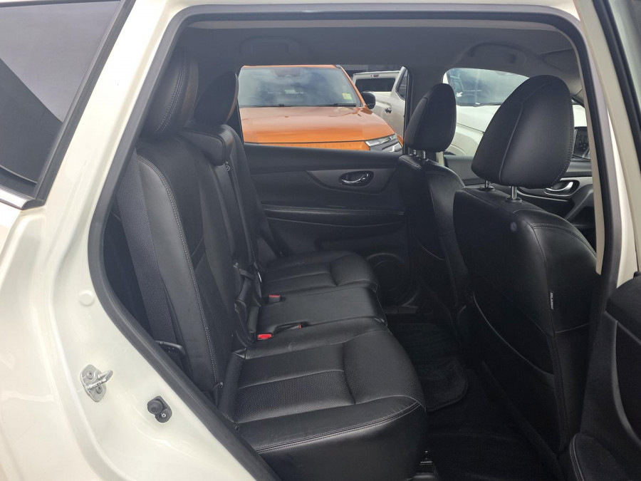 2016 Nissan X-Trail T32 ST-L SUV Image 13
