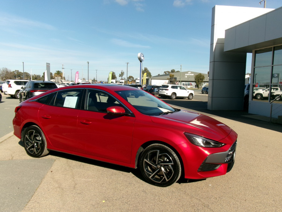 2025 MG MG5 AP32 Essence Sedan Image 1