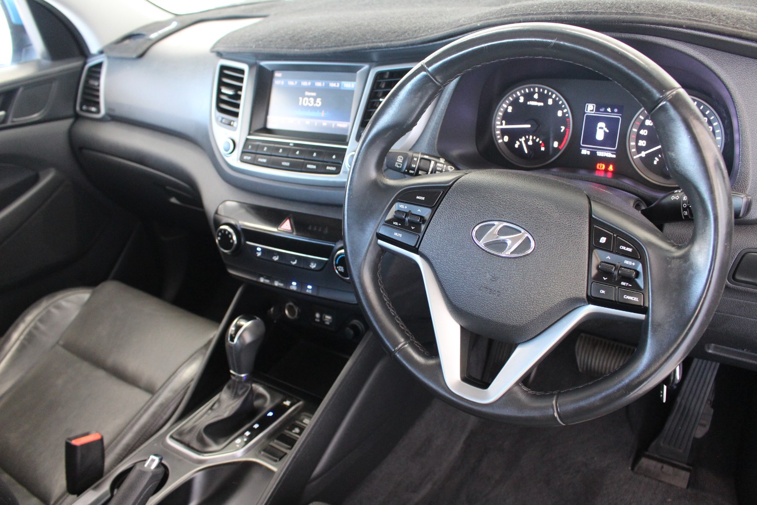 2015 Hyundai Tucson ACTIVE X FWD TL 4D  6SP AUTOMATIC SUV Image 7