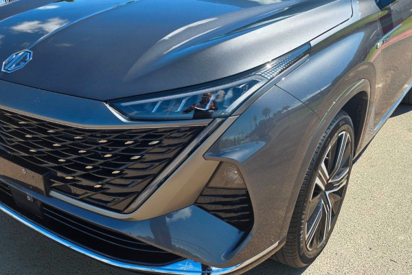 2025 MG QS IS31 Essence SUV Image 8