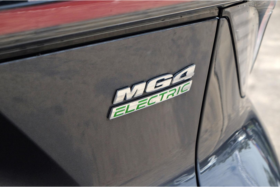 2024 MG MG4 MEH32 Essence 64 150kW Hatch Image 10