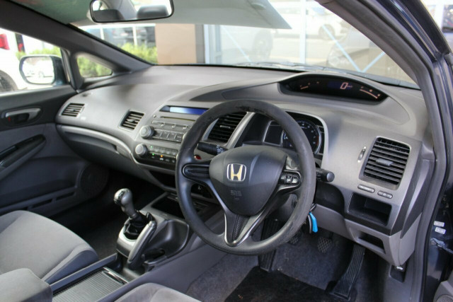 2008 Honda Civic 8th Gen MY08 VTi Sedan Mobile Image 26
