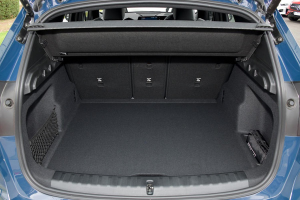 2025 BMW X1 U11 xDrive20i SUV image 23