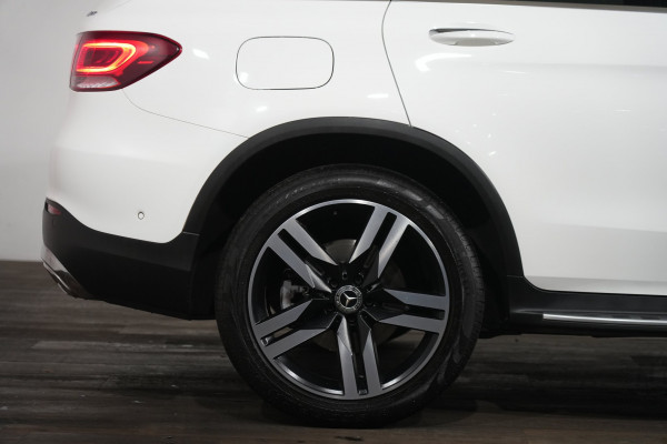 2019 Mercedes-Benz GLC-Class GLC300 SUV Image 6