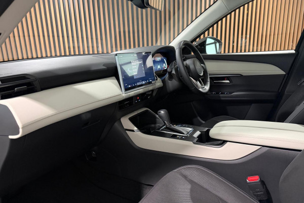 2026 Mazda CX-5 KM Series G25 Touring SUV Image 16