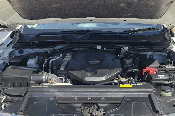 2017 Nissan Navara D23 ST-X Dual Cab Pickup Image 23