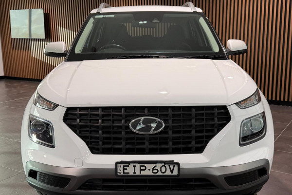 2020 Hyundai Venue QX Active SUV Image 3
