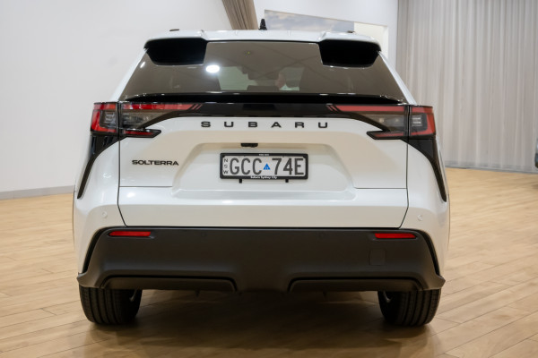 2026 Subaru Solterra E1-1 AWD SUV image 5