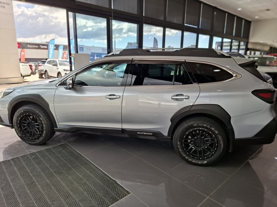 2021 Subaru Outback 6GEN AWD Touring SUV Image 4