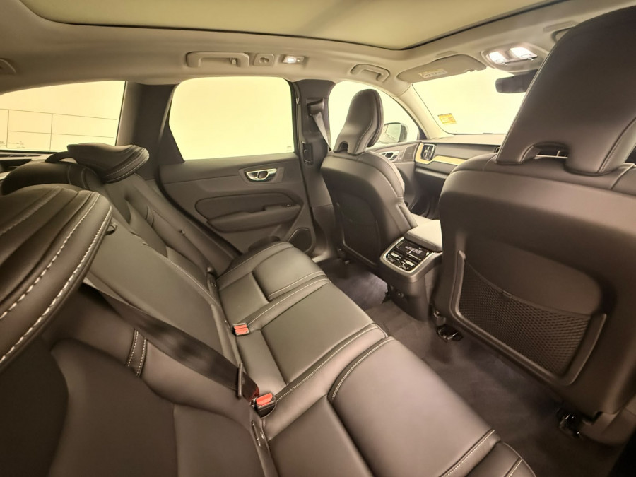 2026 Volvo XC60 UZ Ultra B5 Dark SUV Image 20