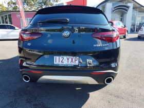 2018 Alfa Romeo Stelvio Ti Suv
