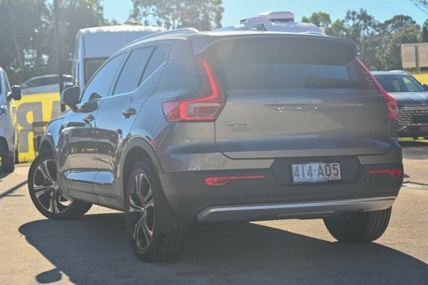 2020 MY21 Volvo XC40 XZ T4 Inscription SUV Image 2
