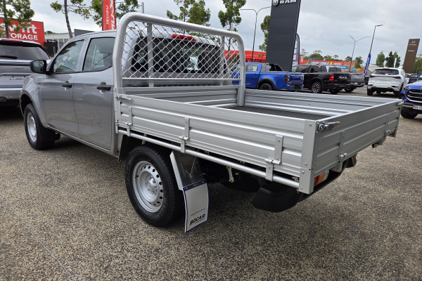 2025 MY25.5 Isuzu D-MAX RG SX Cab Chassis Image 5