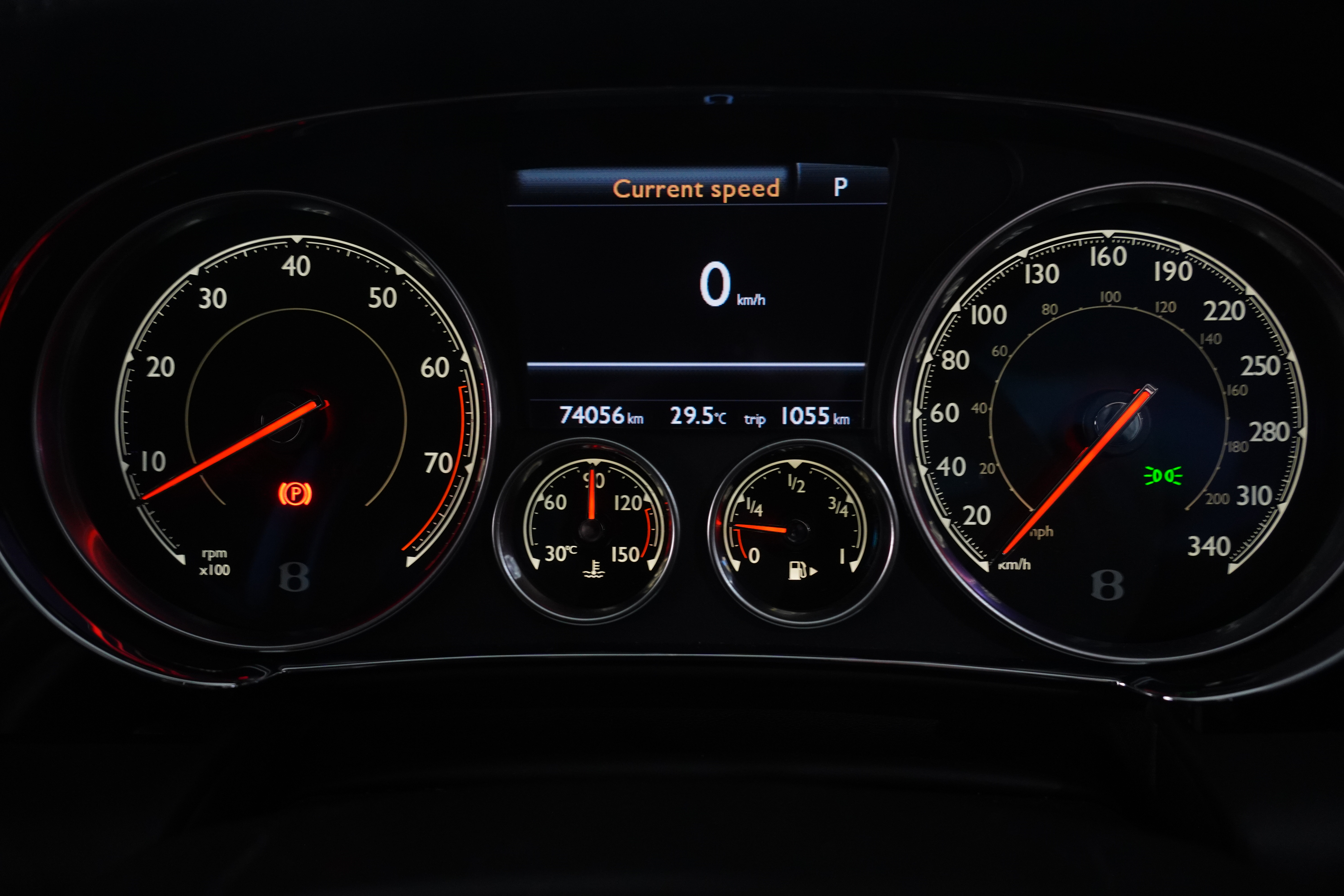 2017 Bentley Continental Gt V8 Coupe Image 32