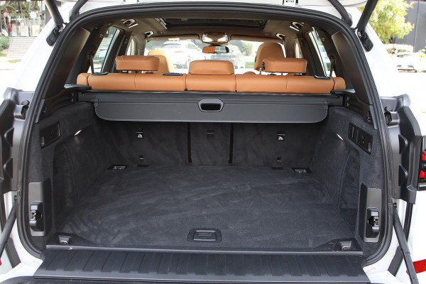 2025 BMW X5 G05 LCI xDrive30d M Sport SUV image 8