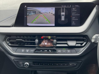 2019 BMW 118i F40 M SPORT Hatch image 18