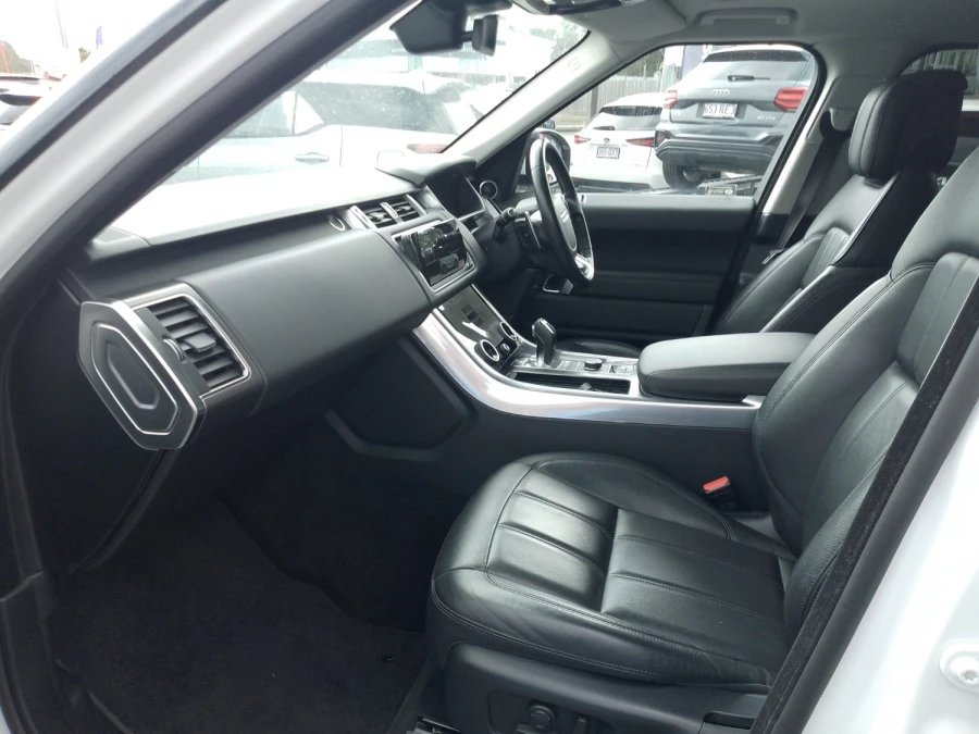 2019 MY20 Land Rover Range Rover Sport L494 SDV6 183kW SE SUV Image 13