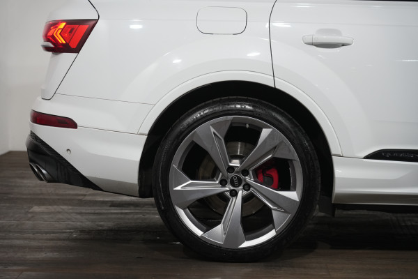 2020 Audi SQ7 TDI SUV Image 6