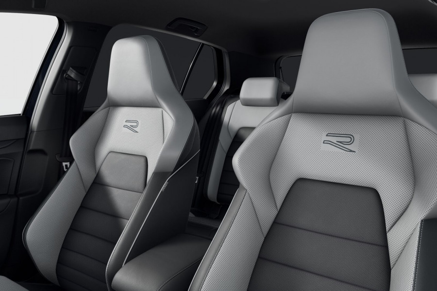 2025 Volkswagen Golf 8.5 110TSI R-Line Hatch