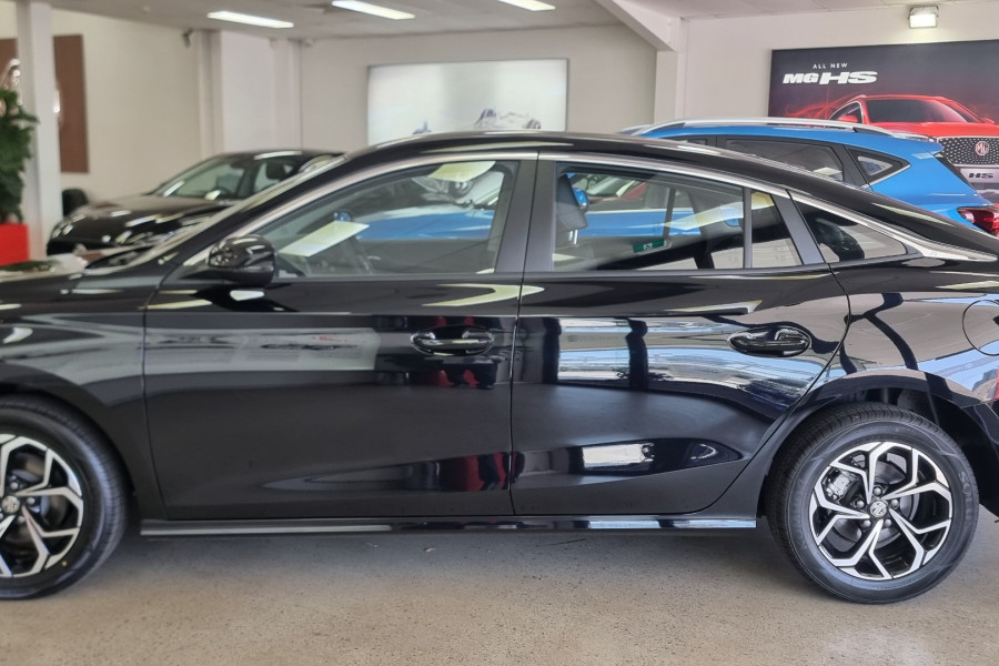 2023 MG MG5 AP32 Essence Sedan Image 7