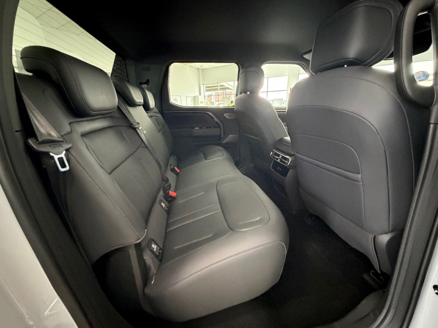 2026 MG U9 EKK1C Black Edition Ute Image 10