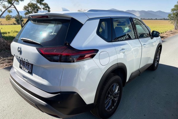 2025 Nissan X-Trail T33 ST SUV Image 4