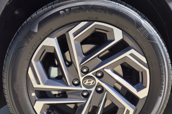 2025 MY26 Hyundai Tucson NX4.V4 Premium SUV Image 4