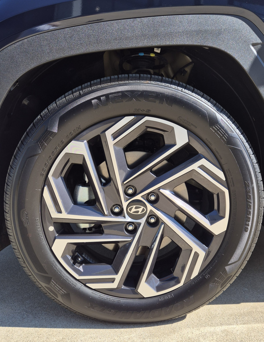 2025 MY26 Hyundai Tucson NX4.V4 Premium SUV Image 4