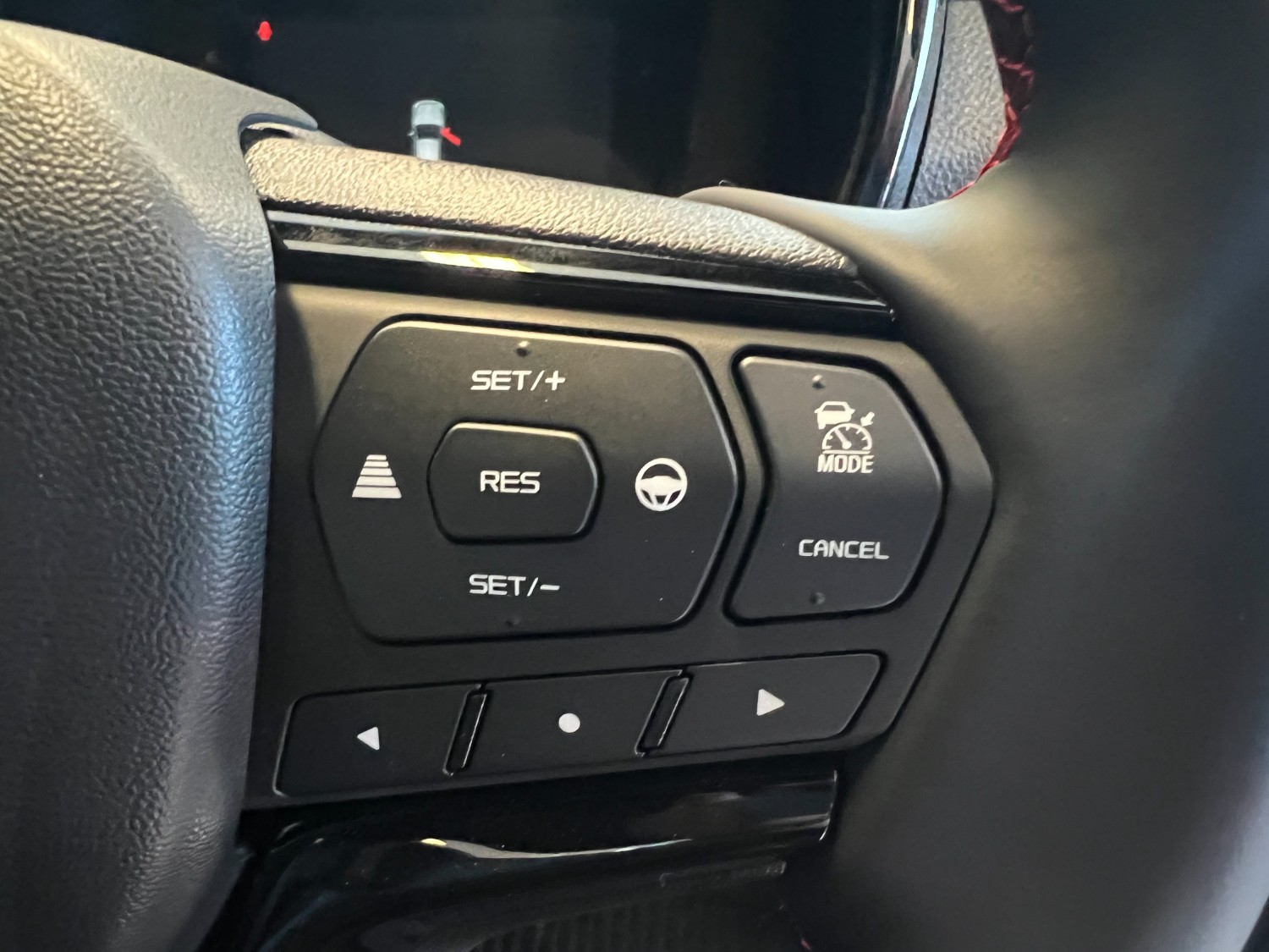 2025 MY24 Isuzu D-MAX X-TERRAIN Ute