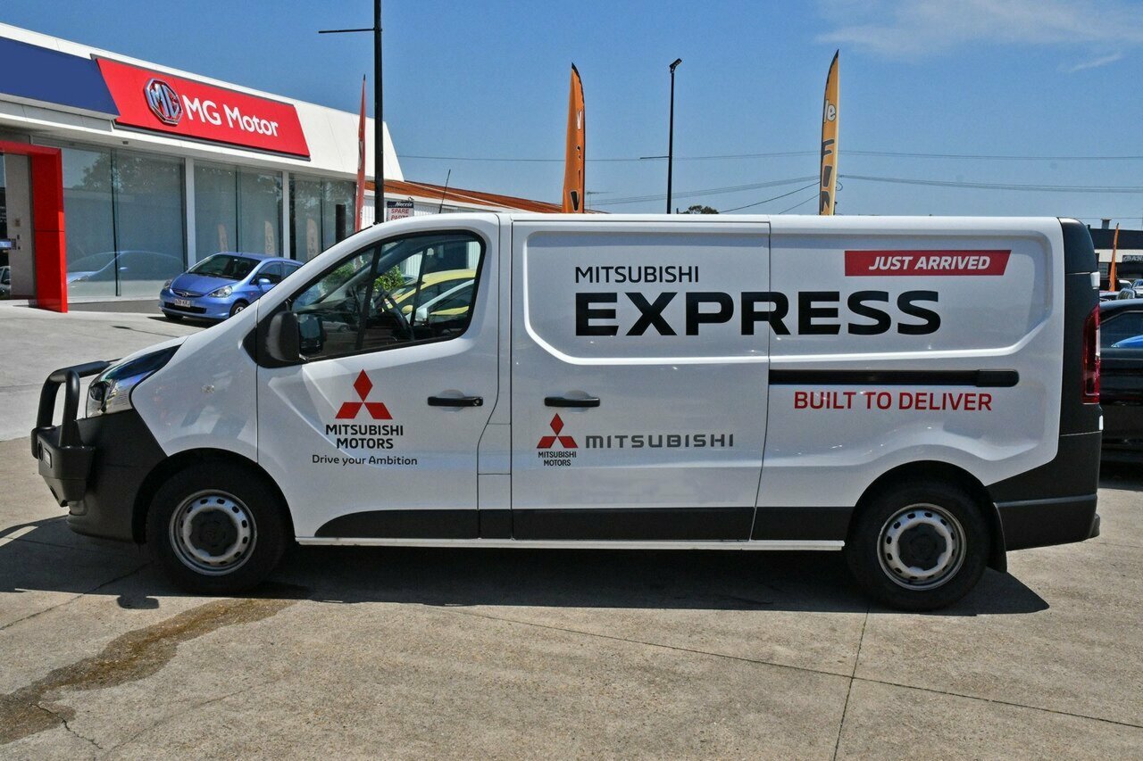 2020 MY21 Mitsubishi Express GLX LWB Auto Van Image 8